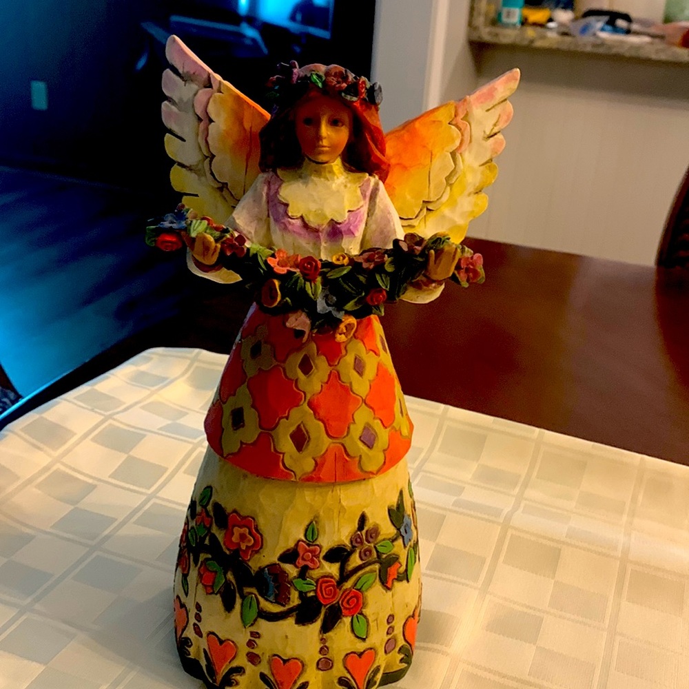 Jim Shore  “Angel of Gratefulness “